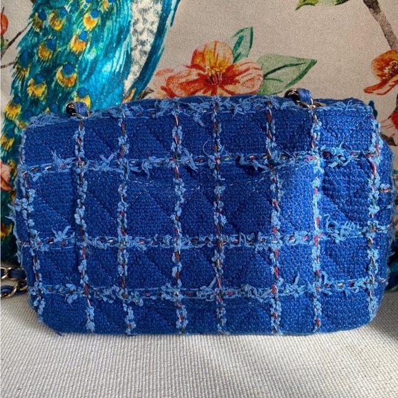 AUTHENTIC CHANEL Limited Blue Tweed Mini Flap Crossbody Bag Runway - Picture 3 of 12